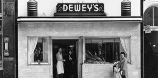 dewey's bakery